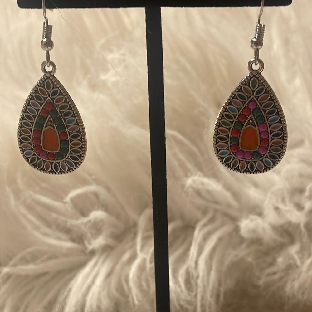 🍍Boho western tear drop earrings